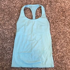 Lululemon tank